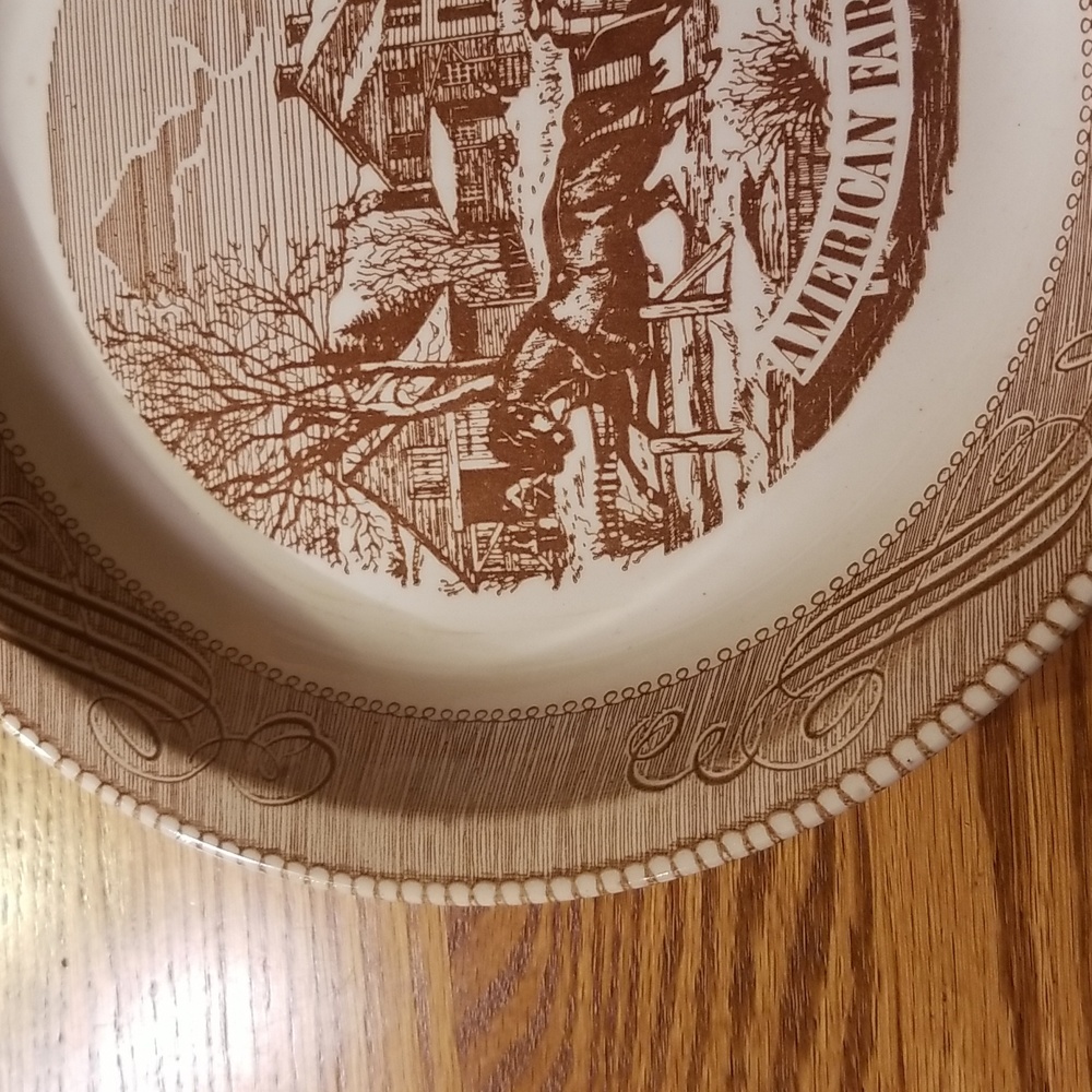 Royal China "American Farm Scene " Currier & Ives Pie Plate - Picture 6 of 16